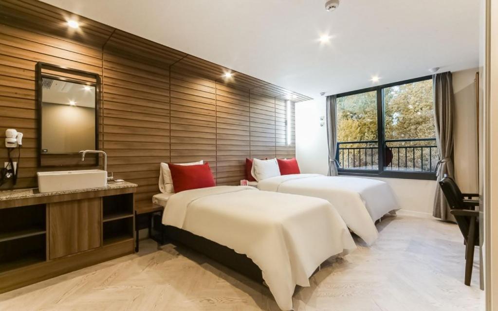 Maron Hotel Nampo Μπουσάν Εξωτερικό φωτογραφία